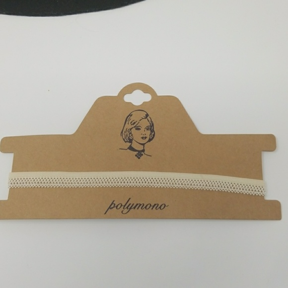 Choker - Picture 2 of 3